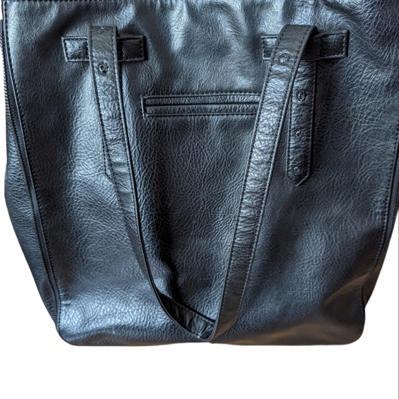 Matt and Nat Vegan Leather Tote - Picture 2 of 5